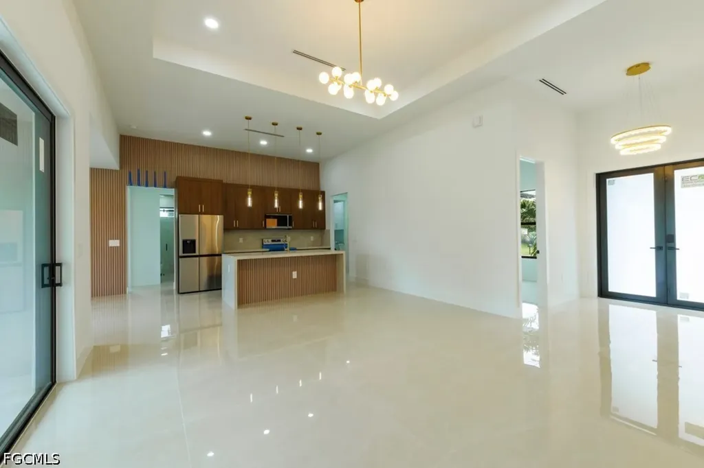 814 Clayton Avenue Lehigh Acres FL 33972