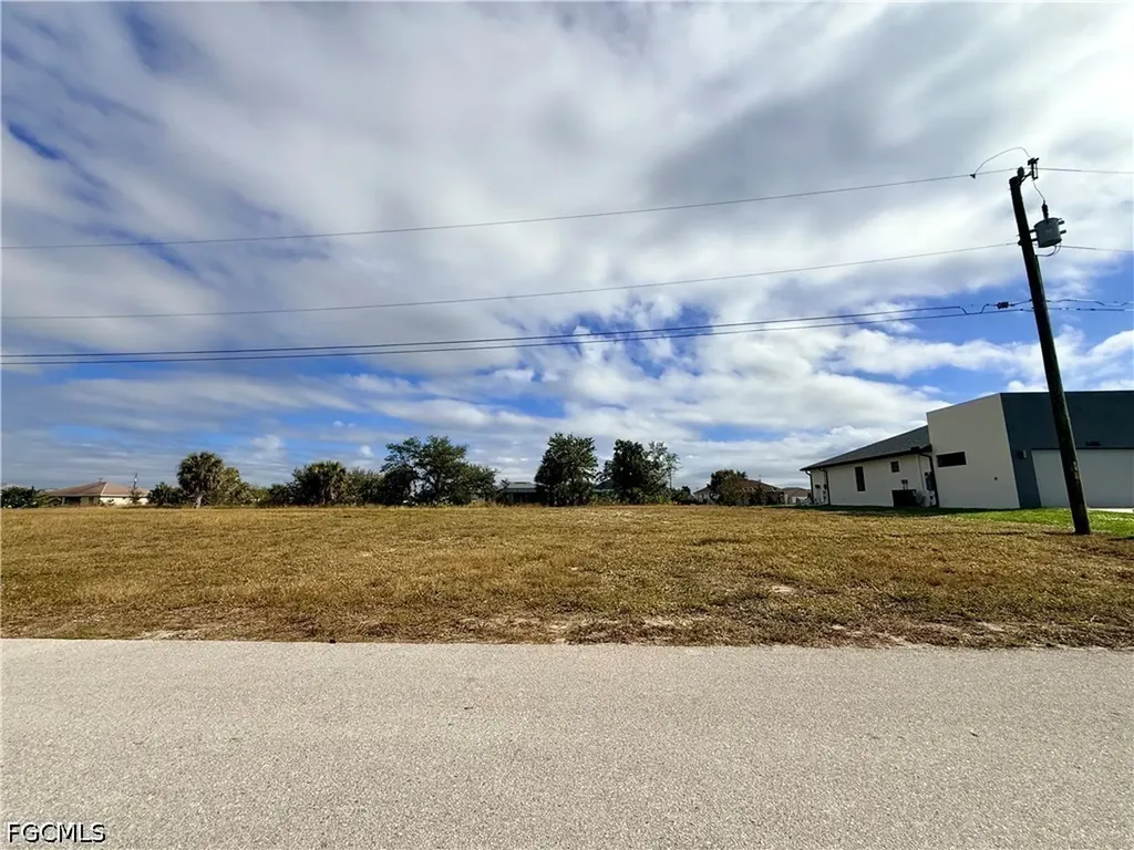Cape Coral FL, 3431 SW 8th Court