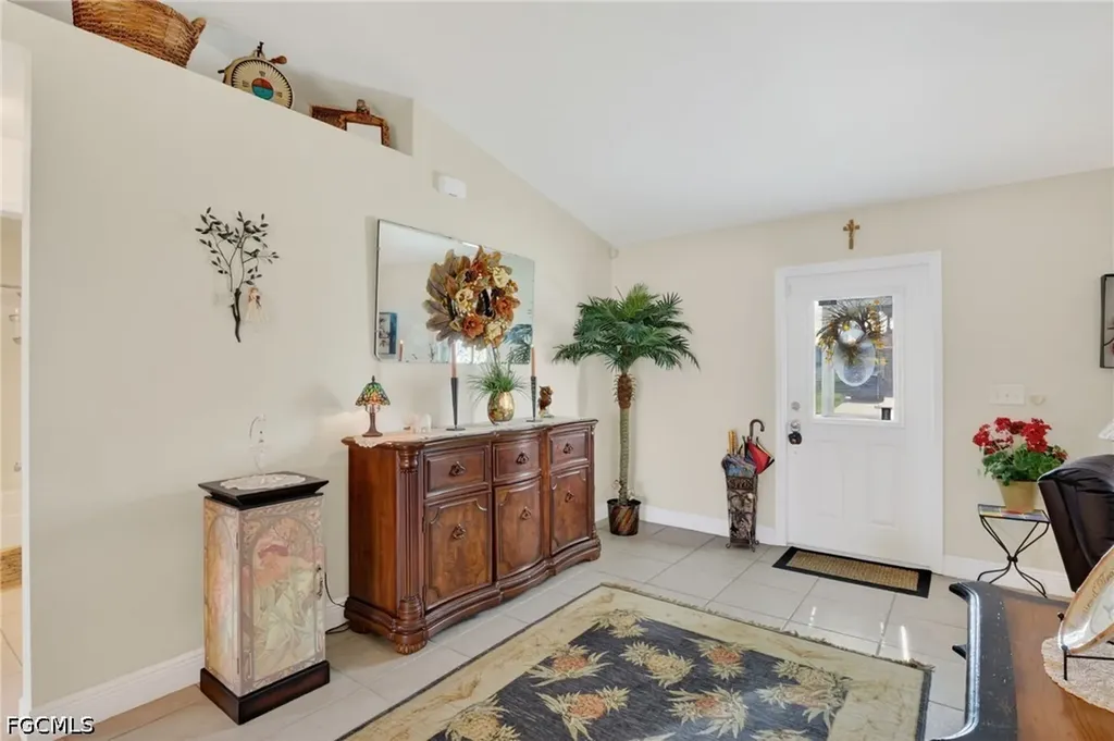3820 SW 20th Avenue Cape Coral FL 33914