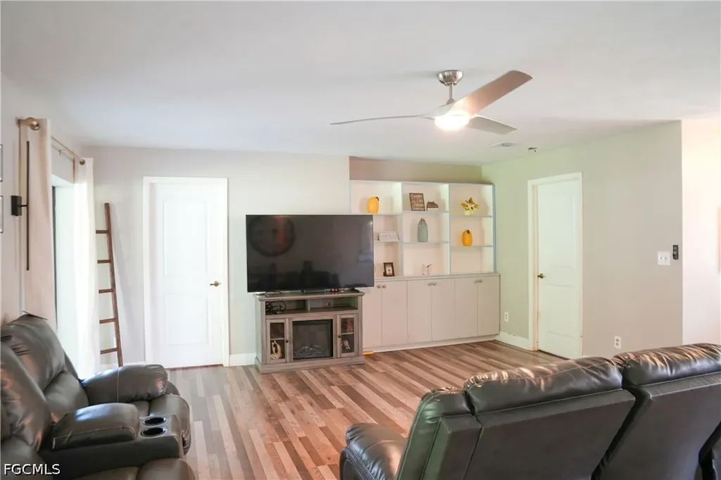 114 Greenwood Avenue Lehigh Acres FL 33936