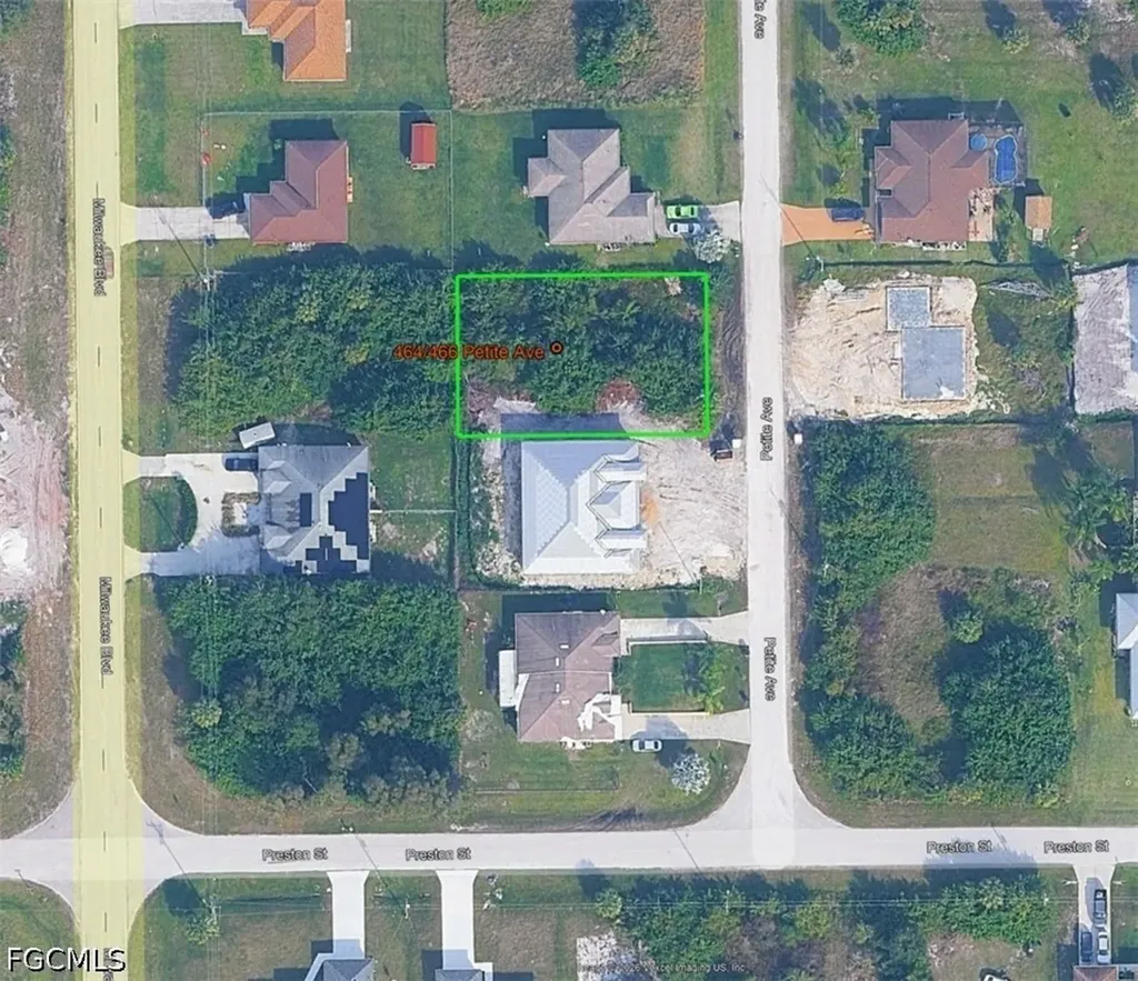 466 Petite Avenue Lehigh Acres FL 33974