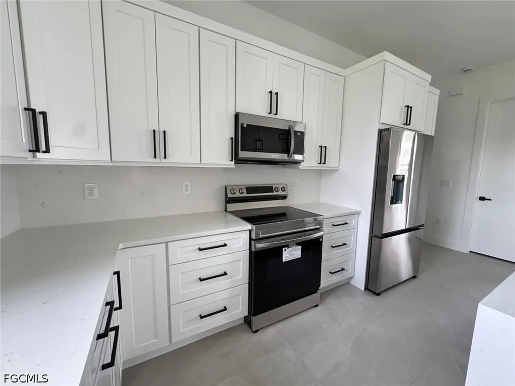 4322 10th Street W Lehigh Acres FL 33971