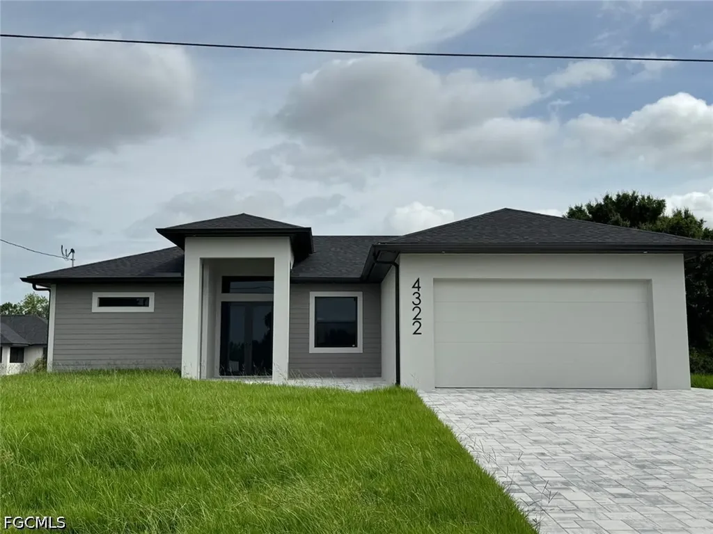 4322 10th Street W Lehigh Acres FL 33971
