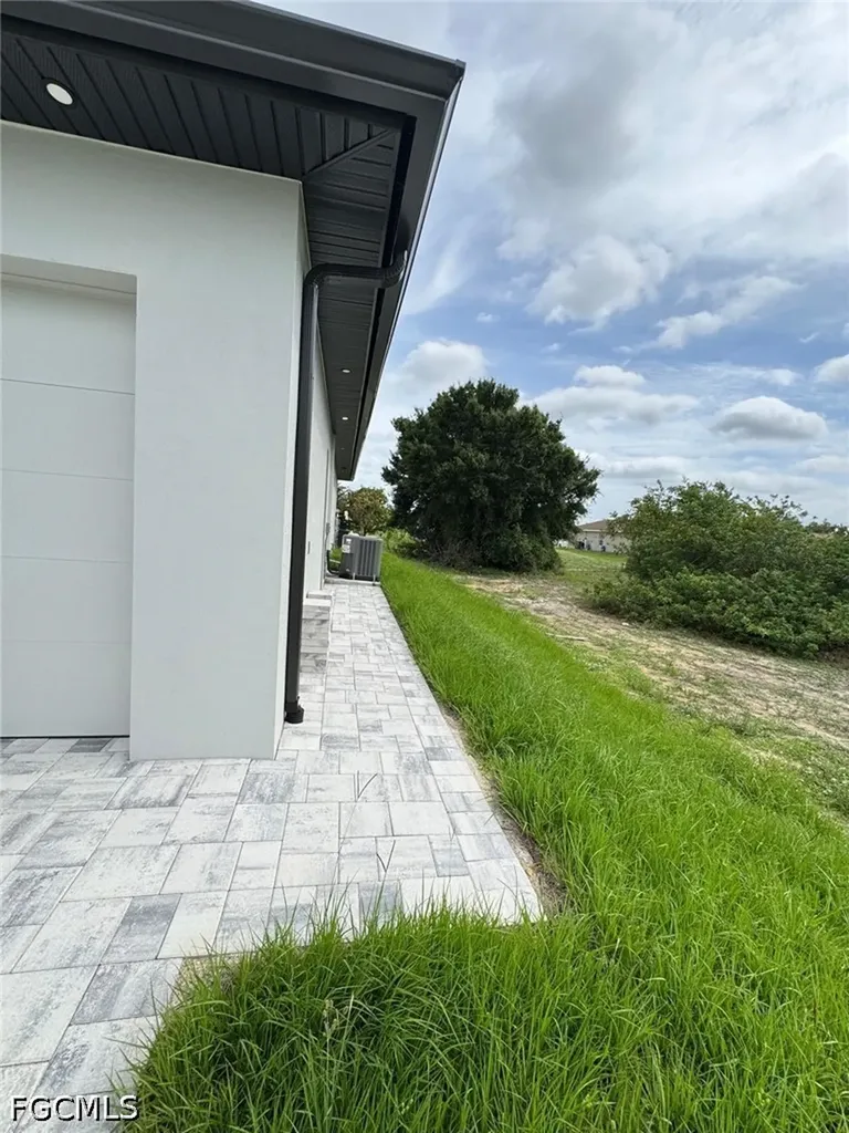 4322 10th Street W Lehigh Acres FL 33971