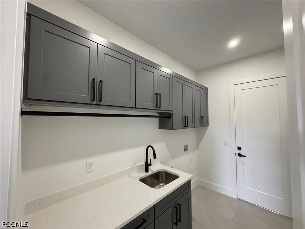 4322 10th Street W Lehigh Acres FL 33971