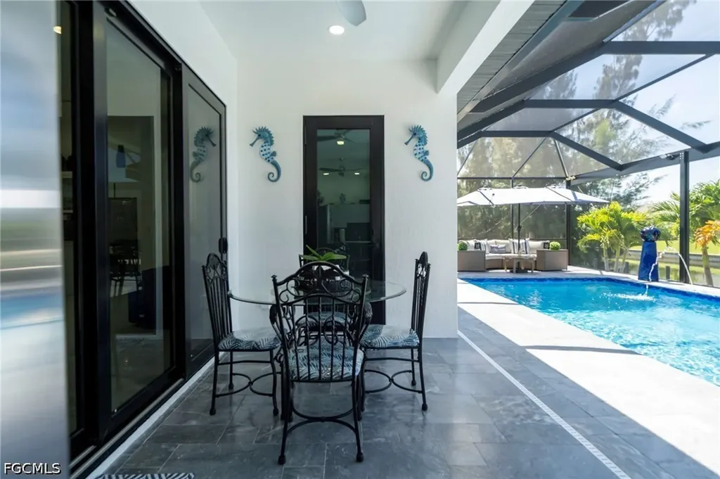 710 SW 12th Terrace Cape Coral FL 33991