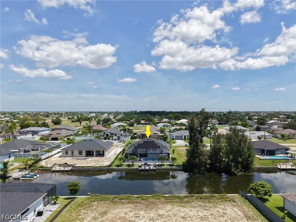 710 SW 12th Terrace Cape Coral FL 33991