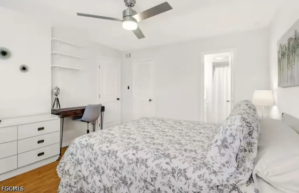 170 Turtle Lake Court Naples FL 34105