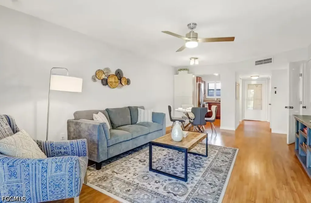 170 Turtle Lake Court Naples FL 34105