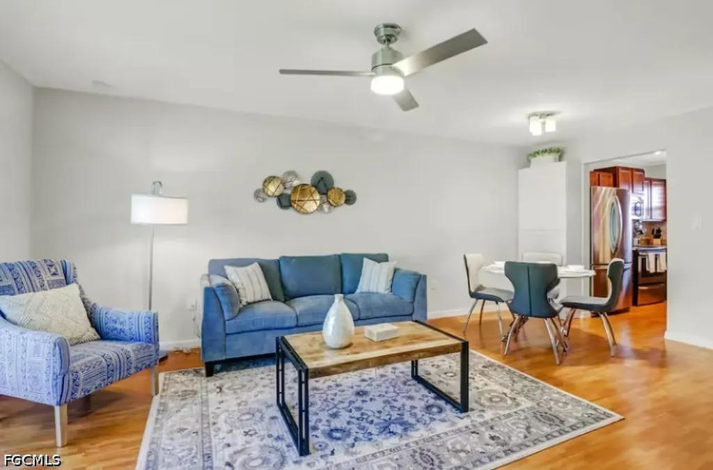 170 Turtle Lake Court Naples FL 34105