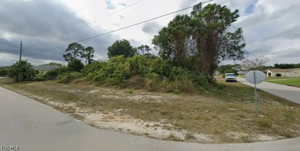 4801 6th Street W Lehigh Acres FL 33971