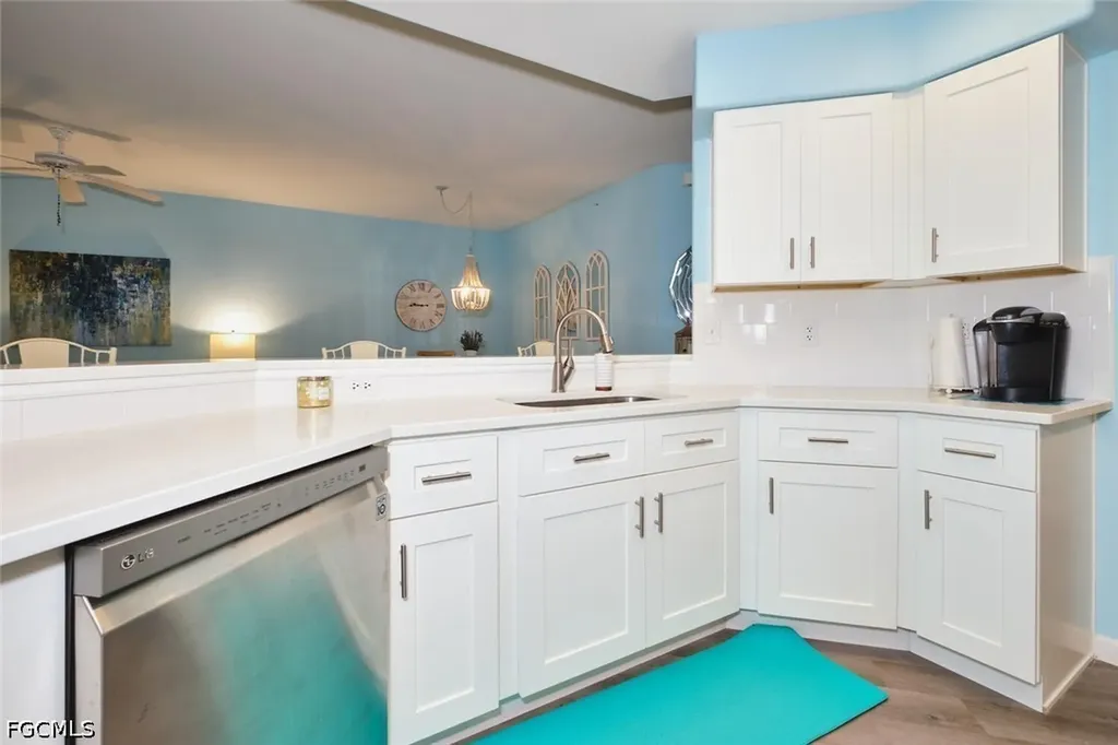 9100 Southmont Cove Fort Myers FL 33908