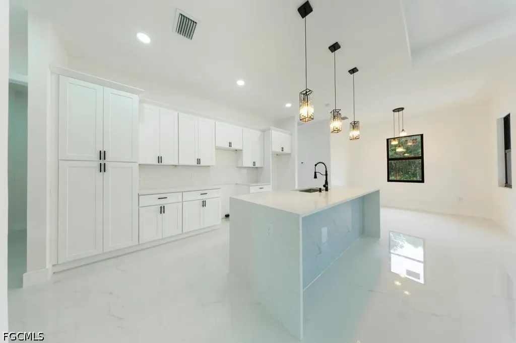 615 Broadway Avenue Lehigh Acres FL 33972