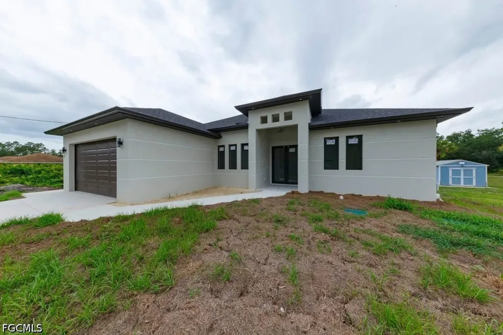 615 Broadway Avenue Lehigh Acres FL 33972