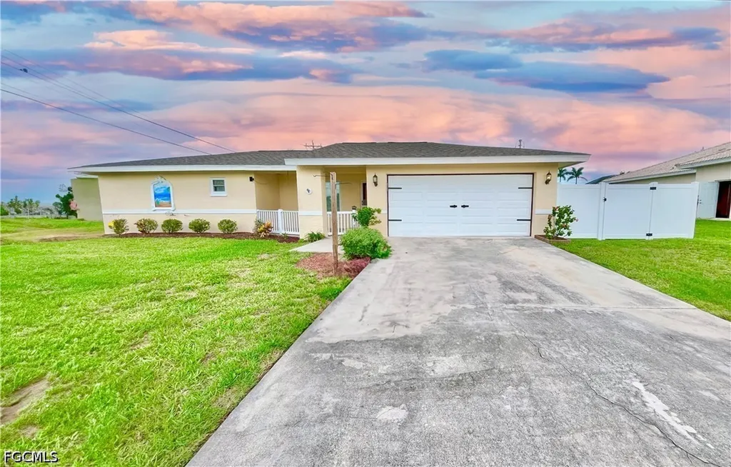 2314 SE 18th Place Cape Coral FL 33990