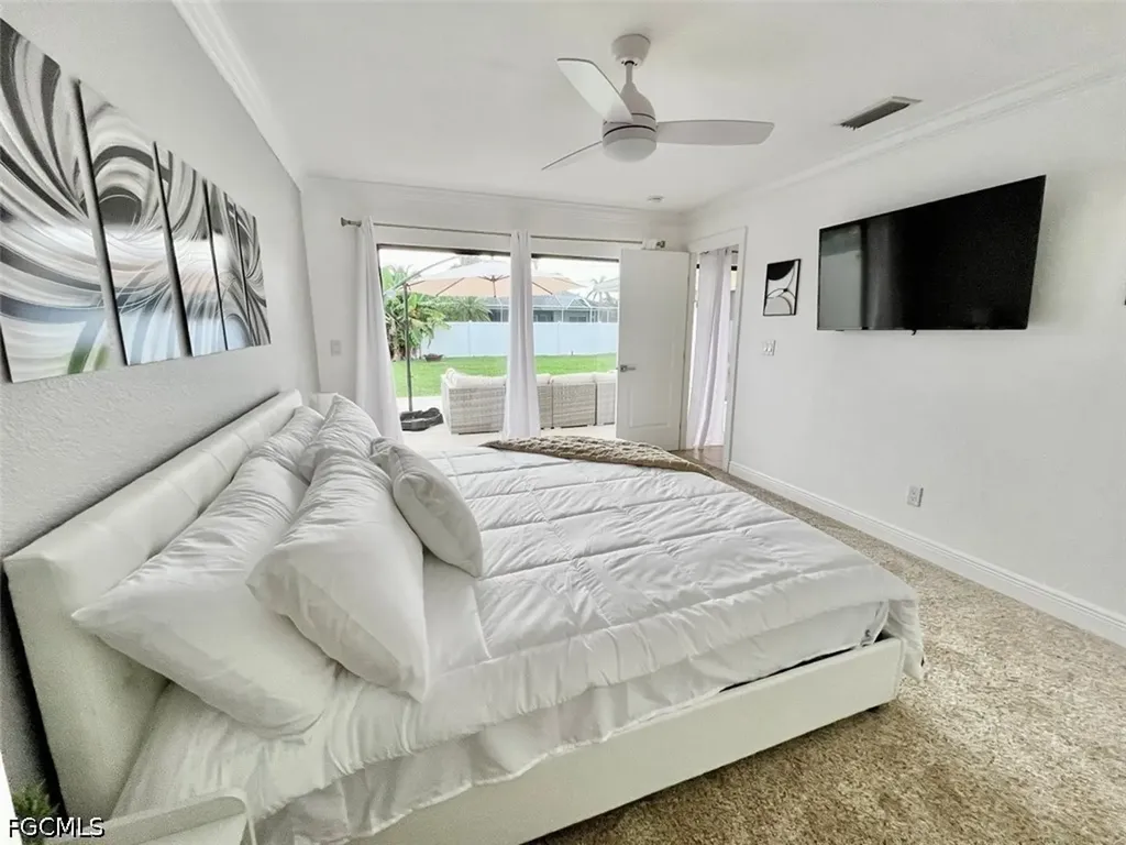 2314 SE 18th Place Cape Coral FL 33990