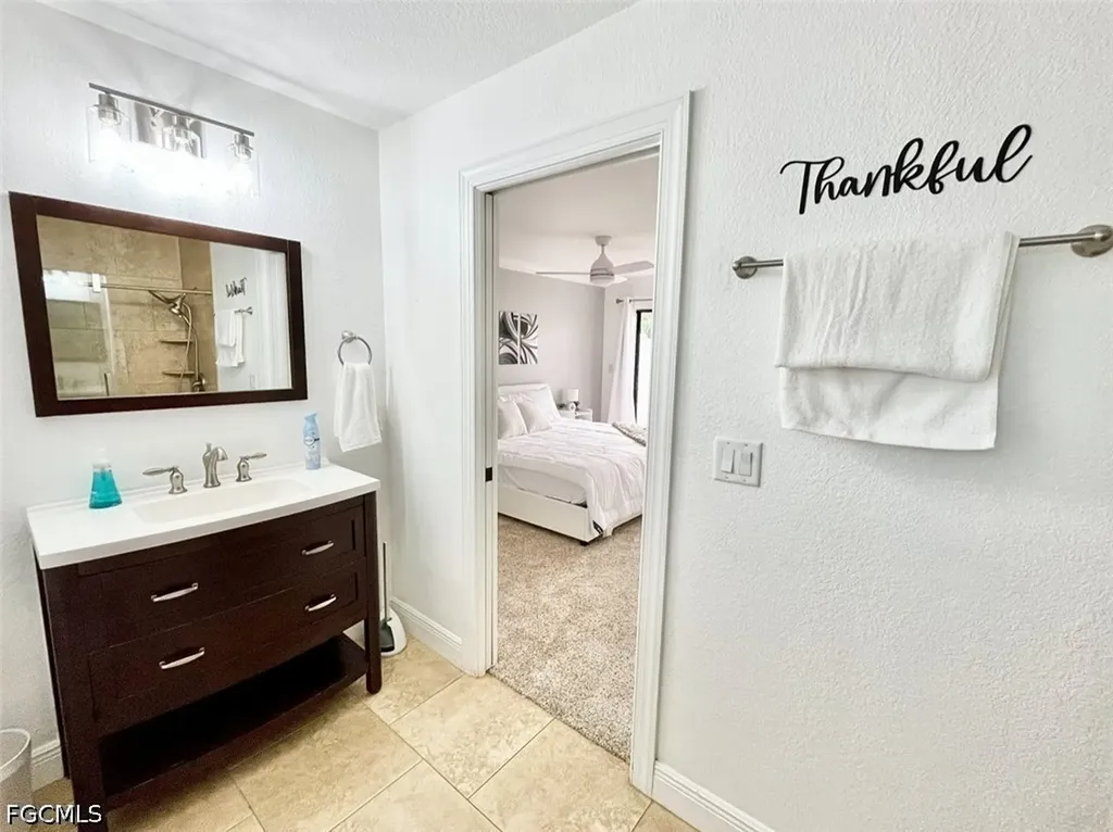 2314 SE 18th Place Cape Coral FL 33990