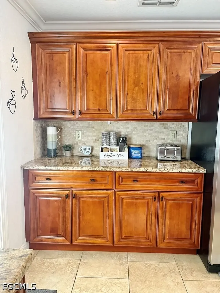 2314 SE 18th Place Cape Coral FL 33990