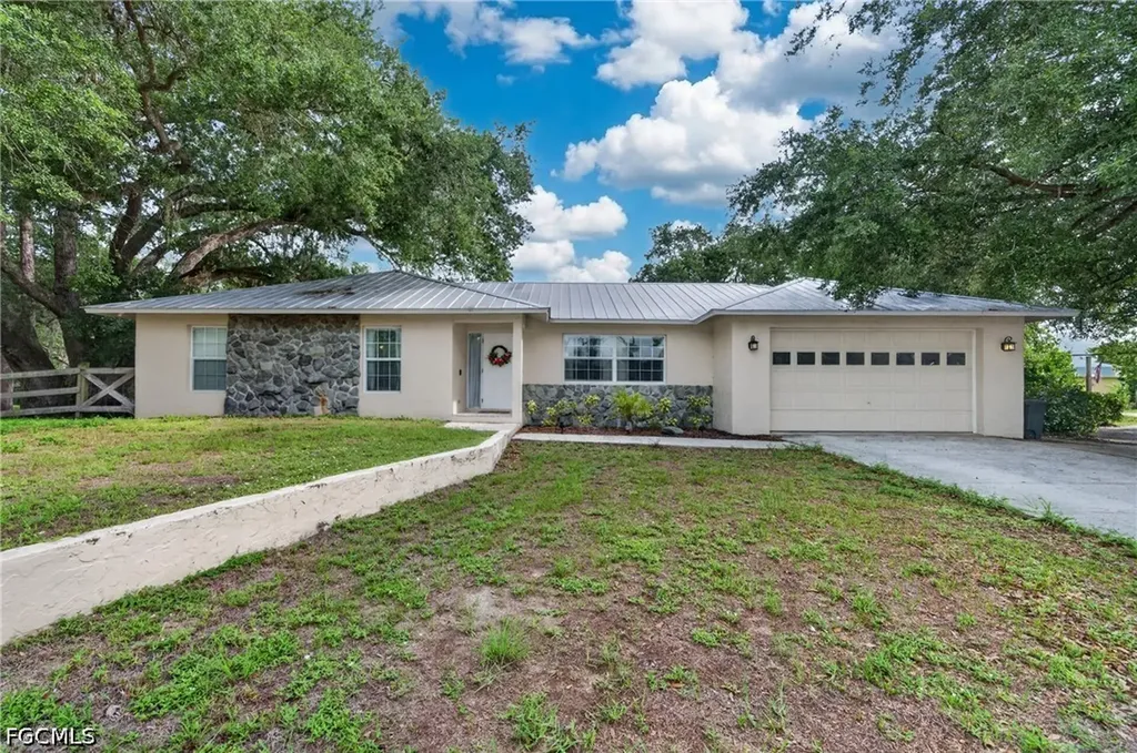 11751 Deal Road North Fort Myers FL 33917