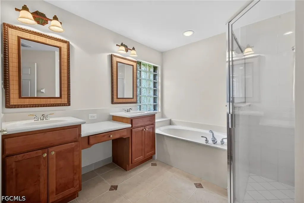 1574 Windamere Lane Naples FL 34119