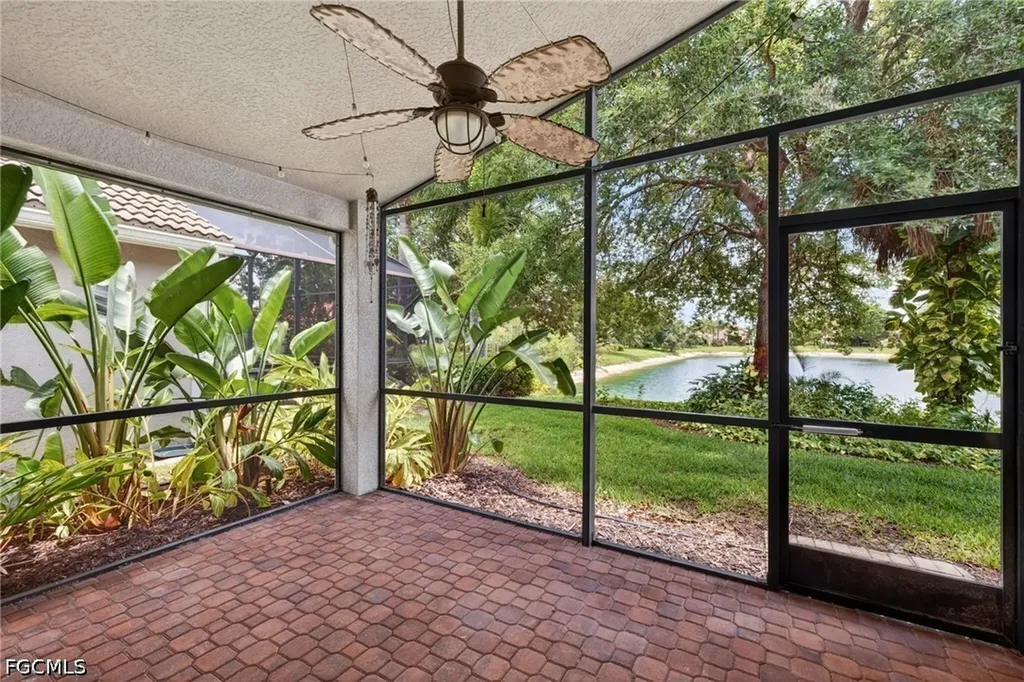 1574 Windamere Lane Naples FL 34119