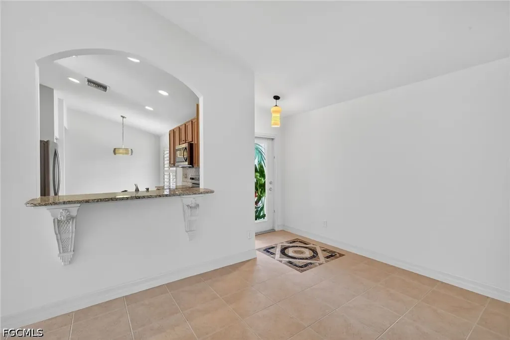 1574 Windamere Lane Naples FL 34119