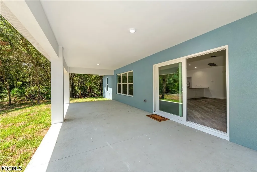 414 Cleveland Avenue Lehigh Acres FL 33972
