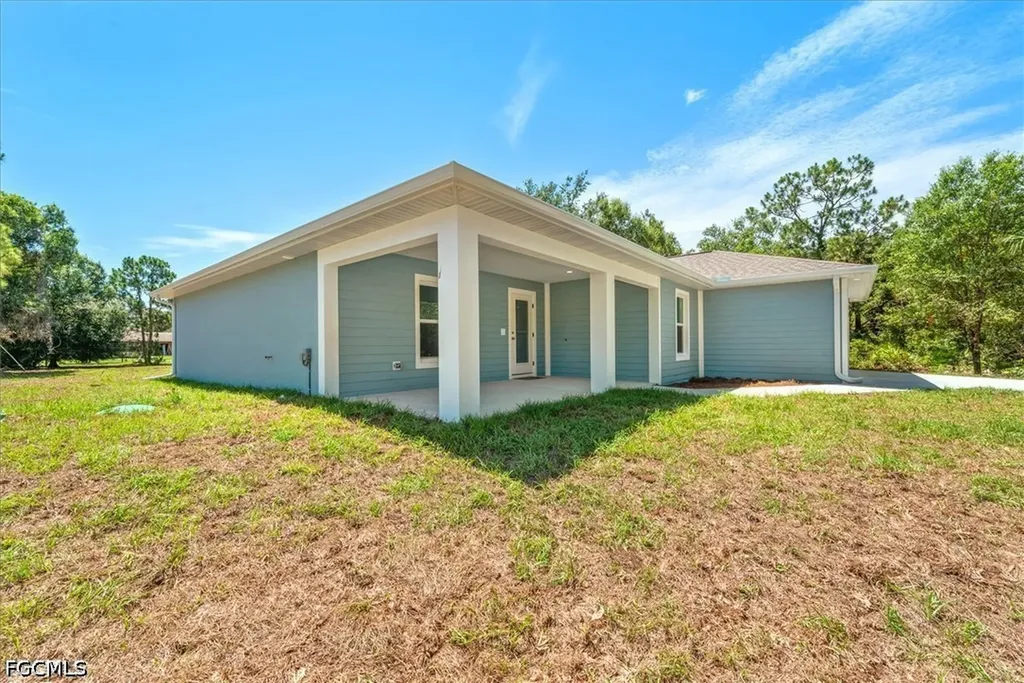 414 Cleveland Avenue Lehigh Acres FL 33972
