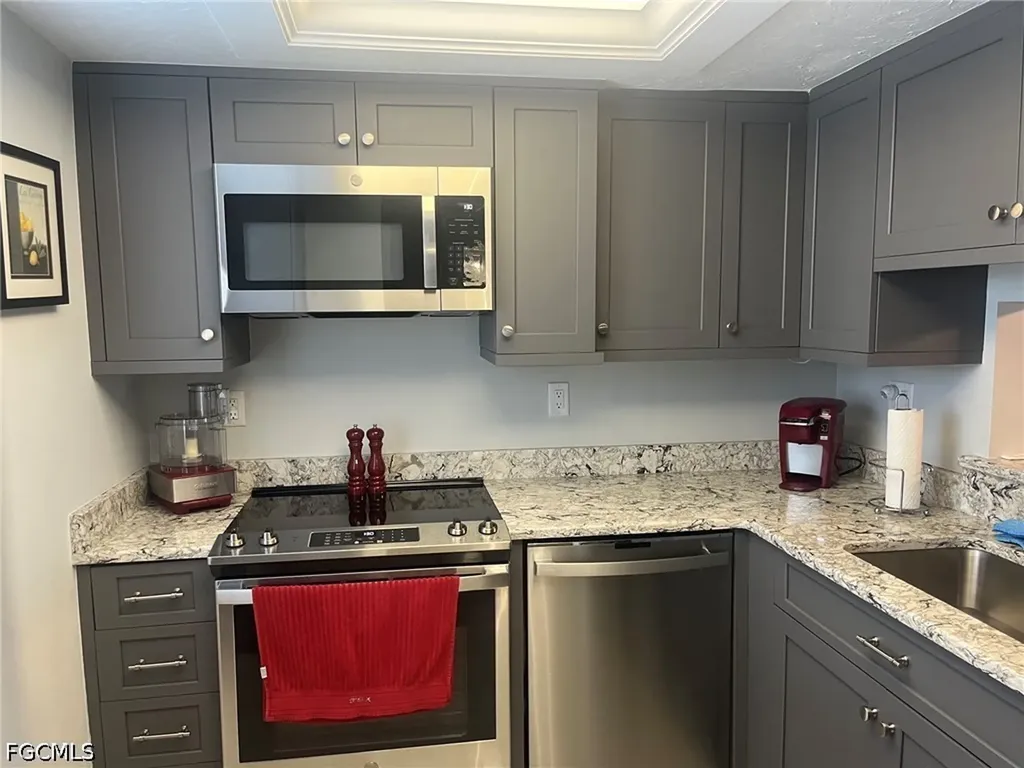 1580 Pine Valley Drive Fort Myers FL 33907