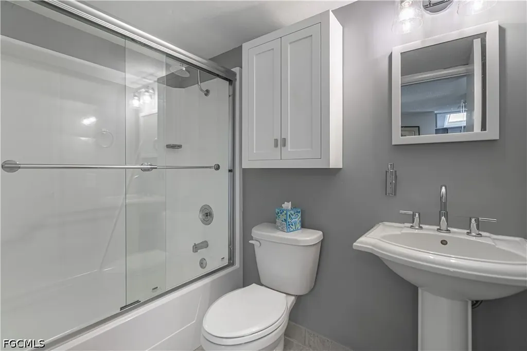 1580 Pine Valley Drive Fort Myers FL 33907