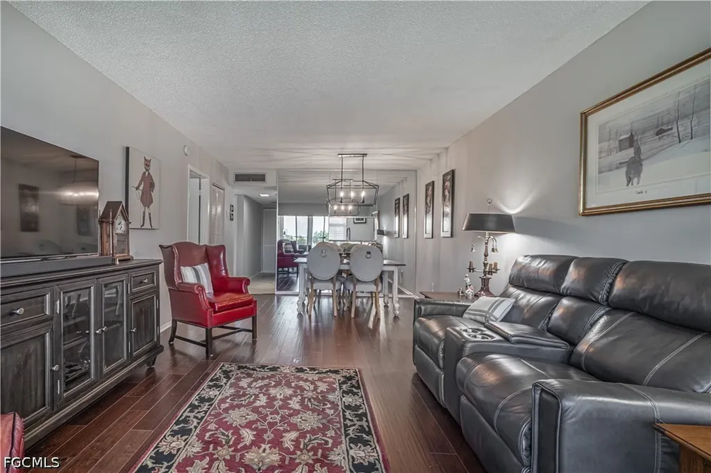 1580 Pine Valley Drive Fort Myers FL 33907