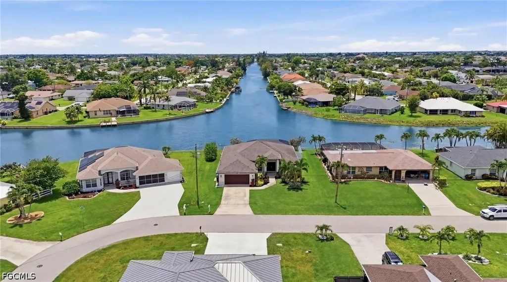 206 NE 21st Avenue Cape Coral FL 33909