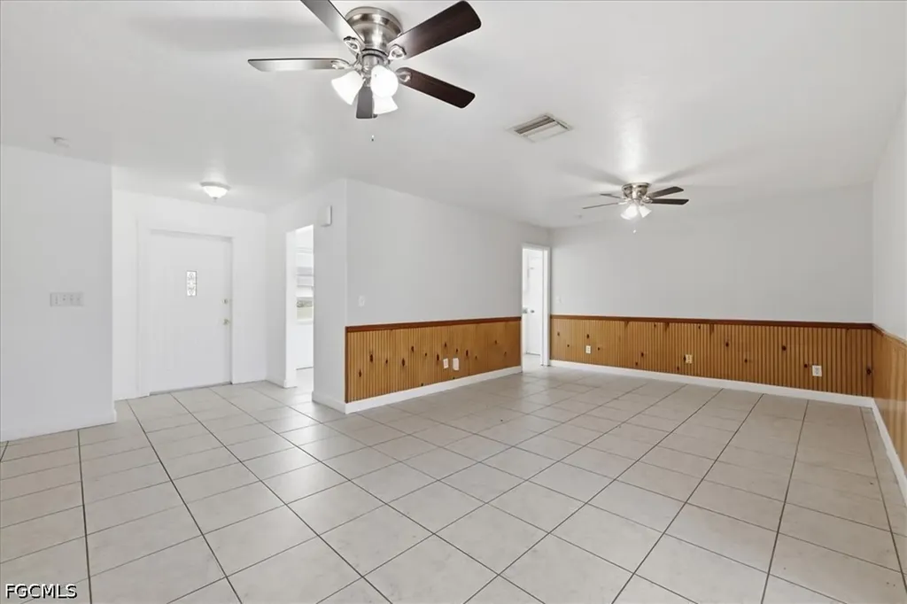 2540 SE 25th Avenue Cape Coral FL 33904