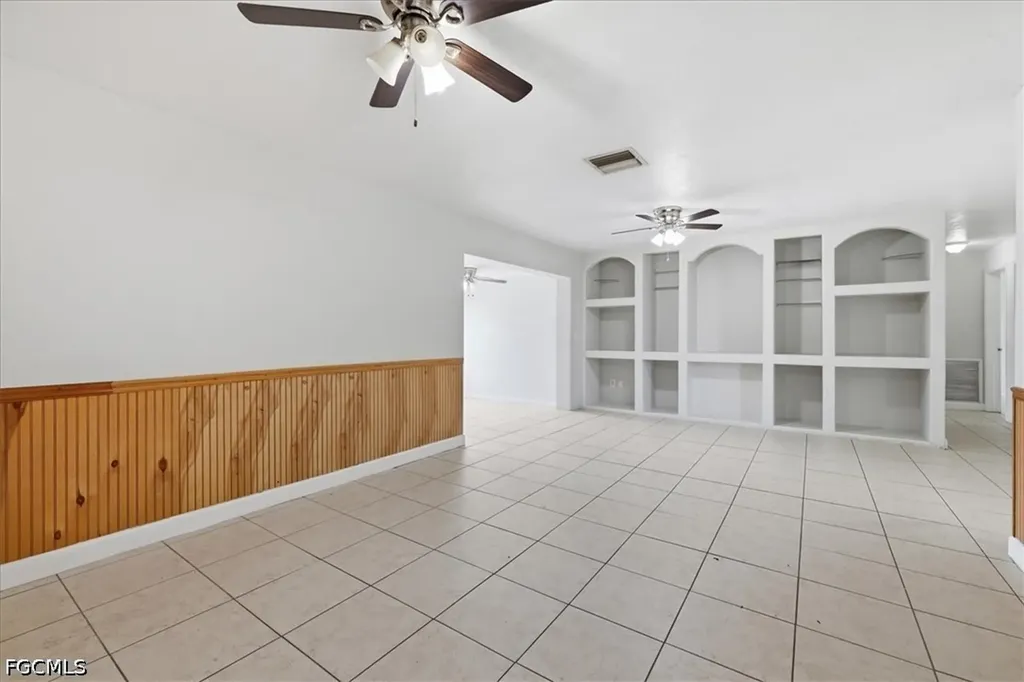 2540 SE 25th Avenue Cape Coral FL 33904