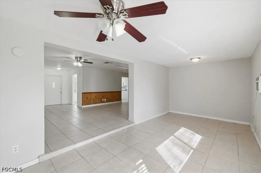 2540 SE 25th Avenue Cape Coral FL 33904