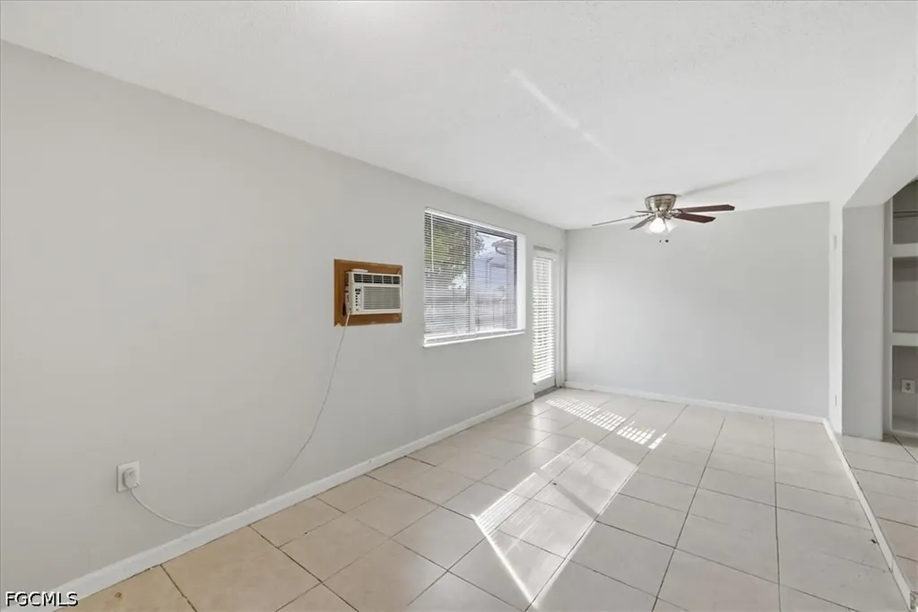 2540 SE 25th Avenue Cape Coral FL 33904