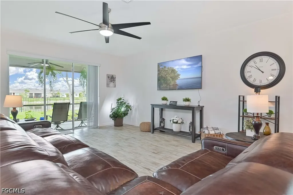 8784 Cascade Price Circle North Fort Myers FL 33917