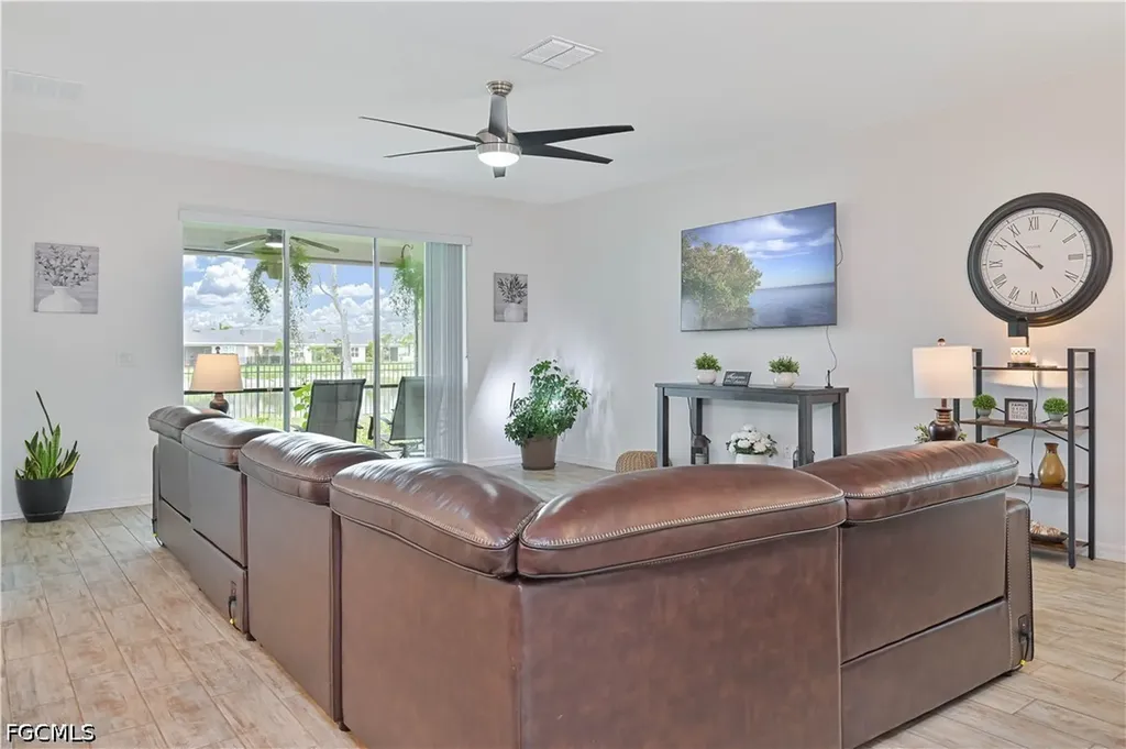 8784 Cascade Price Circle North Fort Myers FL 33917