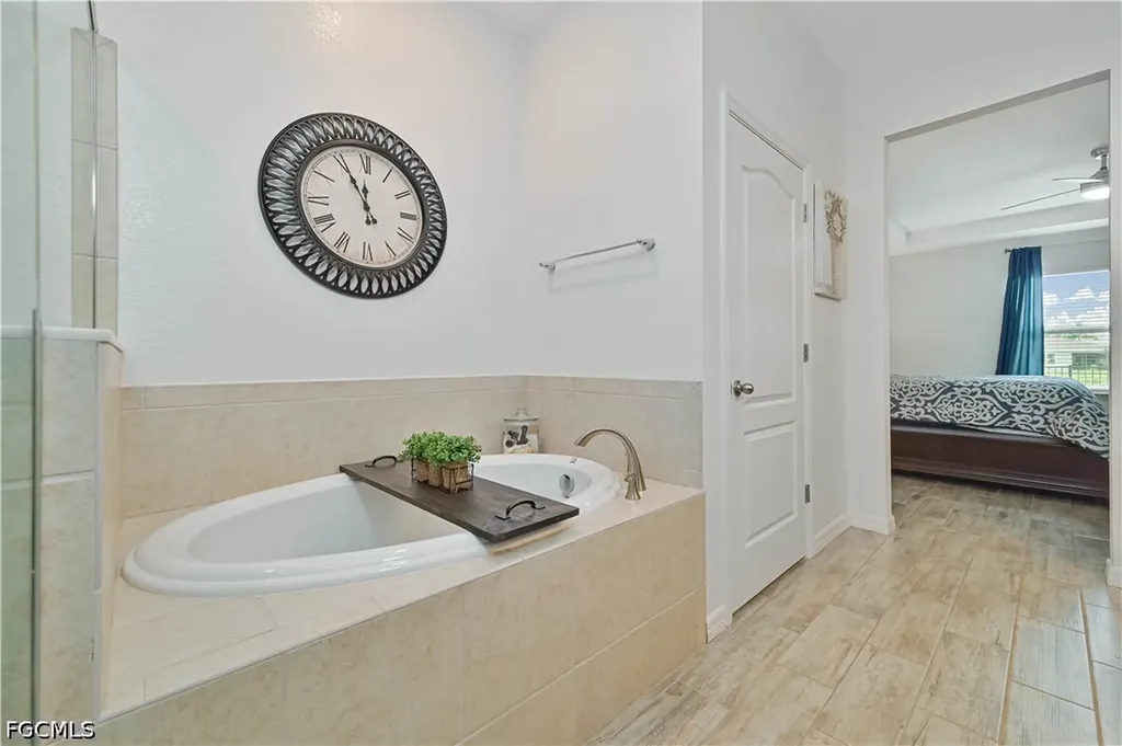 8784 Cascade Price Circle North Fort Myers FL 33917