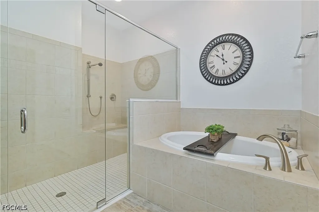 8784 Cascade Price Circle North Fort Myers FL 33917