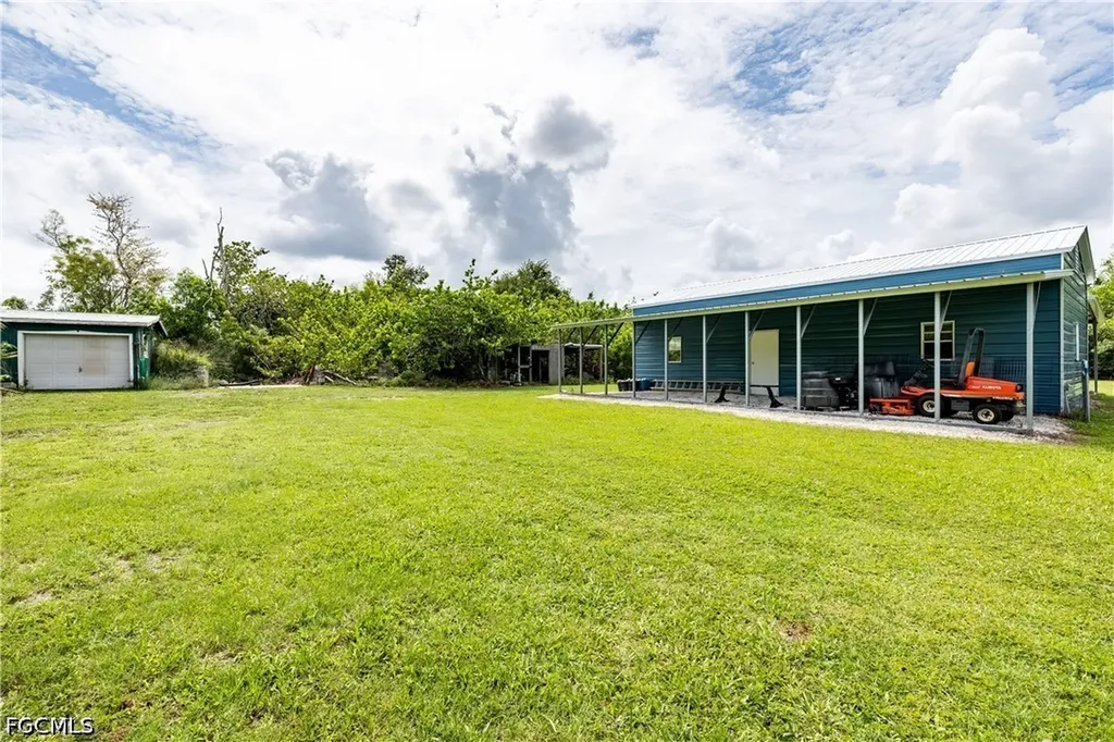 7697 Beach Daisy Lane Bokeelia FL 33922
