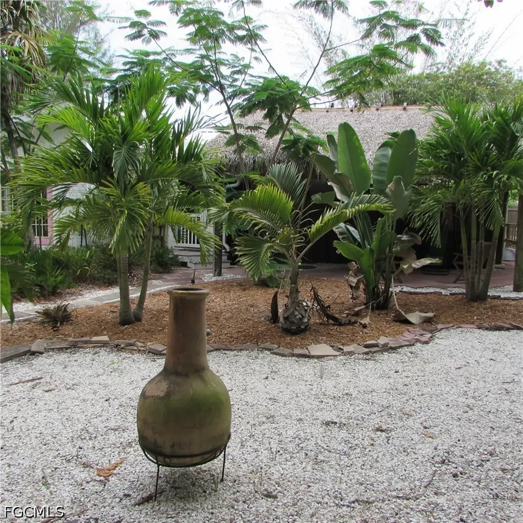 7697 Beach Daisy Lane Bokeelia FL 33922