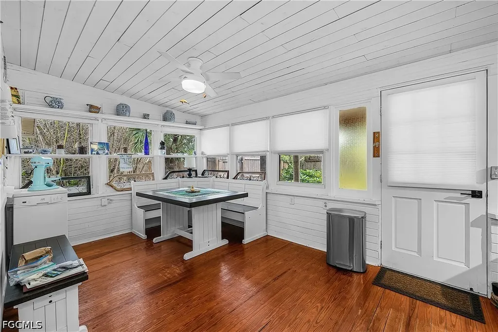 7697 Beach Daisy Lane Bokeelia FL 33922