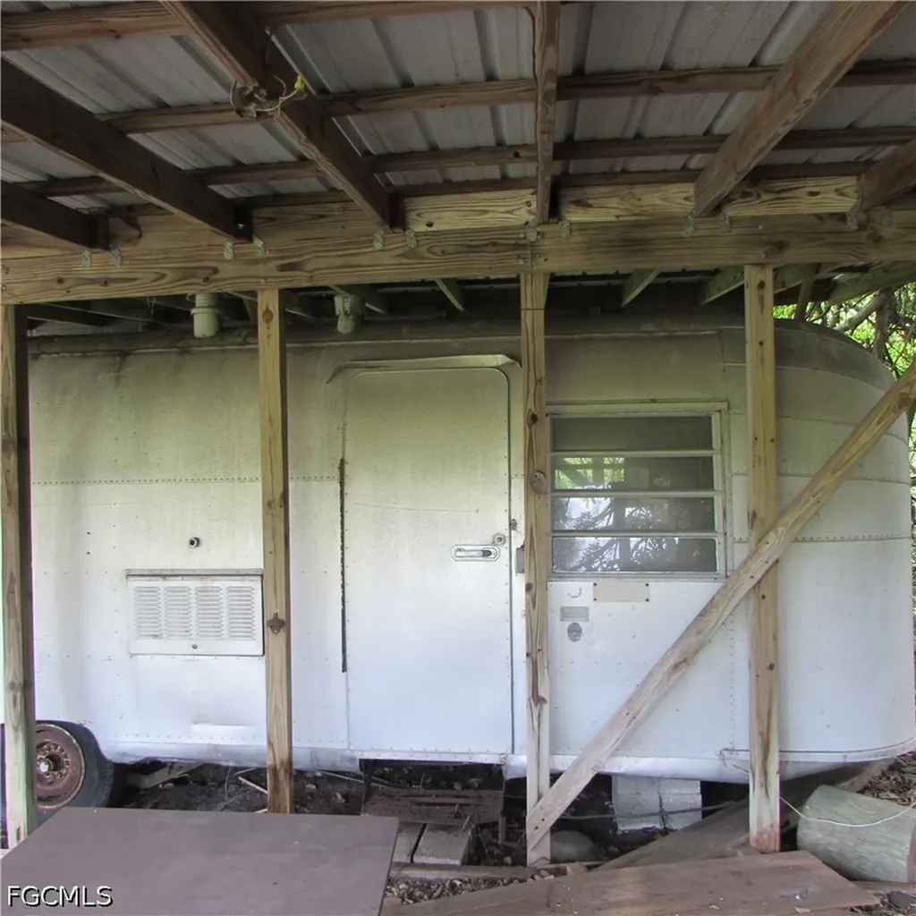 7697 Beach Daisy Lane Bokeelia FL 33922