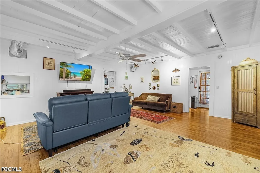 7697 Beach Daisy Lane Bokeelia FL 33922