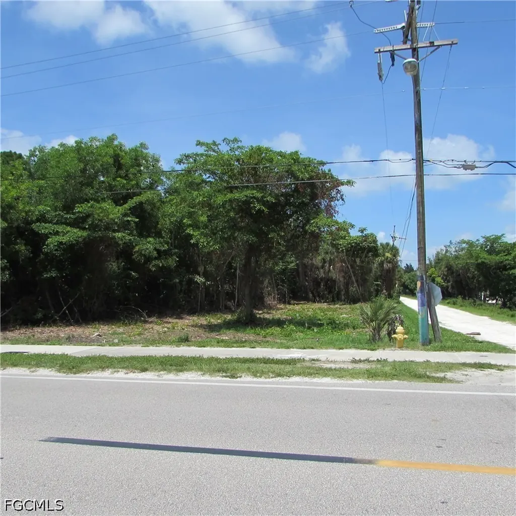 14901 Stringfellow Road Bokeelia FL 33922