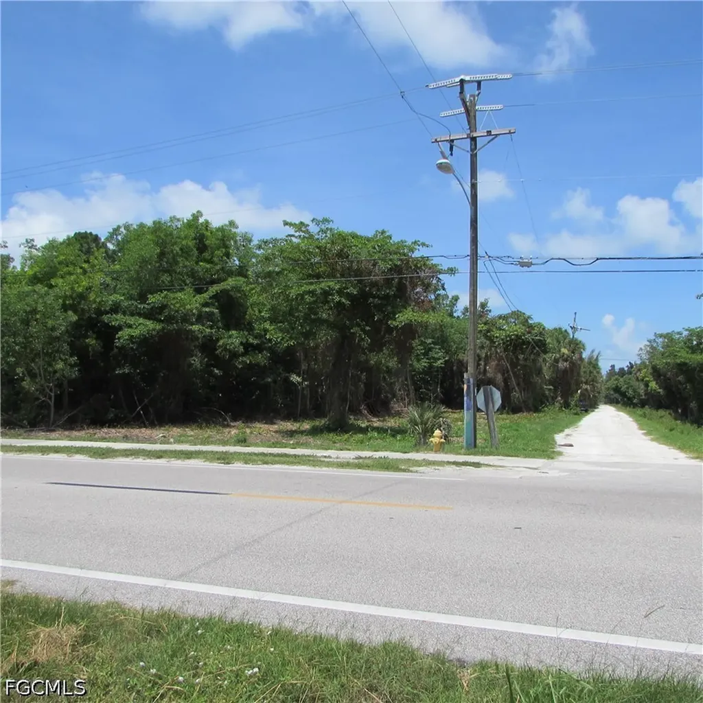 14901 Stringfellow Road Bokeelia FL 33922