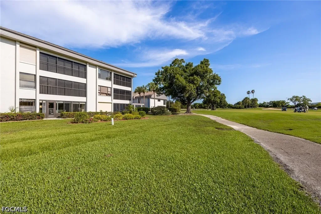 5905 Trailwinds Drive Fort Myers FL 33907