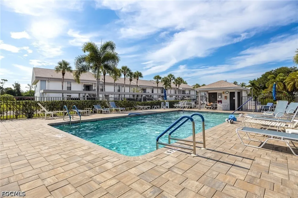 5905 Trailwinds Drive Fort Myers FL 33907