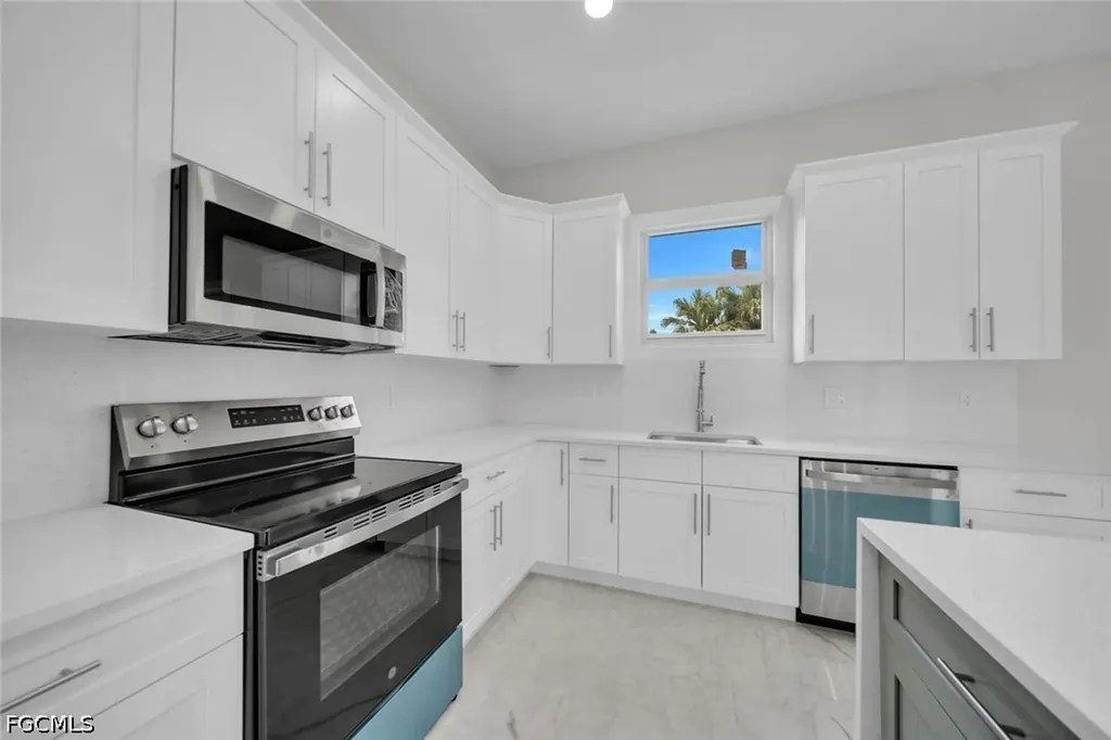 2715 10th Street W Lehigh Acres FL 33971